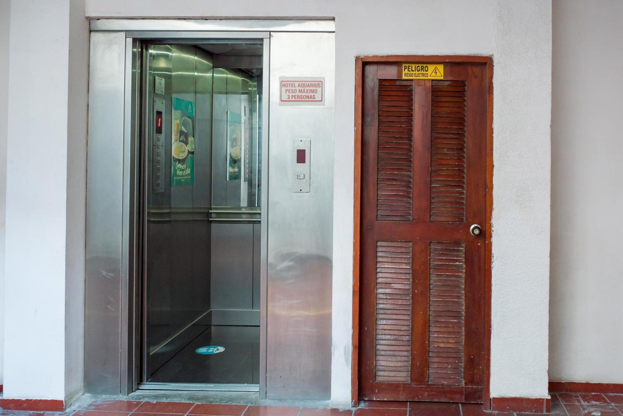 בארנקווילה Hotel Aquarius מראה חיצוני תמונה